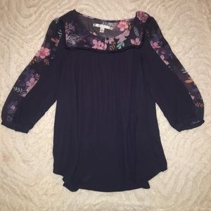 Flowy Lauren Conrad 3/4 sleeve top